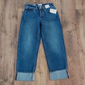 Universal Thread Women's Cropped Jeans in Classic Blue